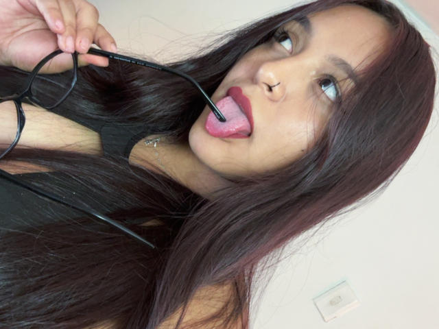 MarianaVargasX - Live porno og sexkamera - 28114337