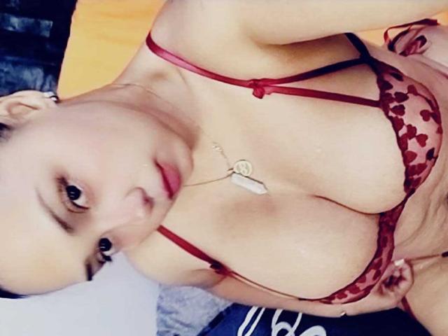 MelanyContrera - Live sex cam - 28115639