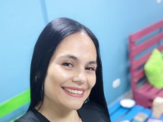 См. подробные сведения о модели CharlotteCrofort