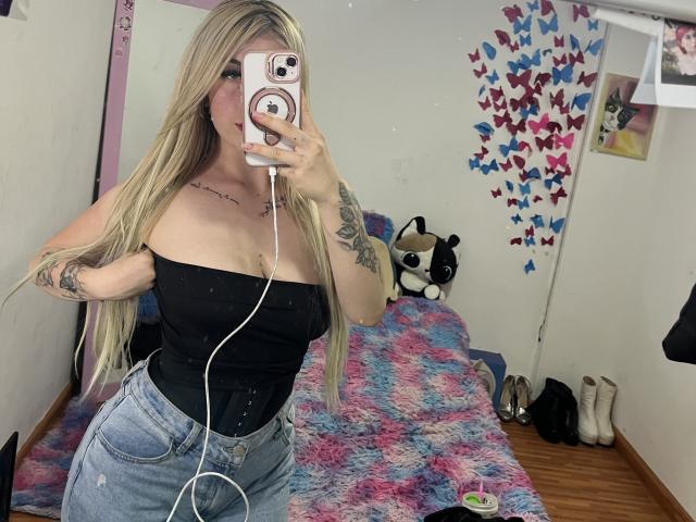 SammyViolet - Live Sex Cam - 28117940