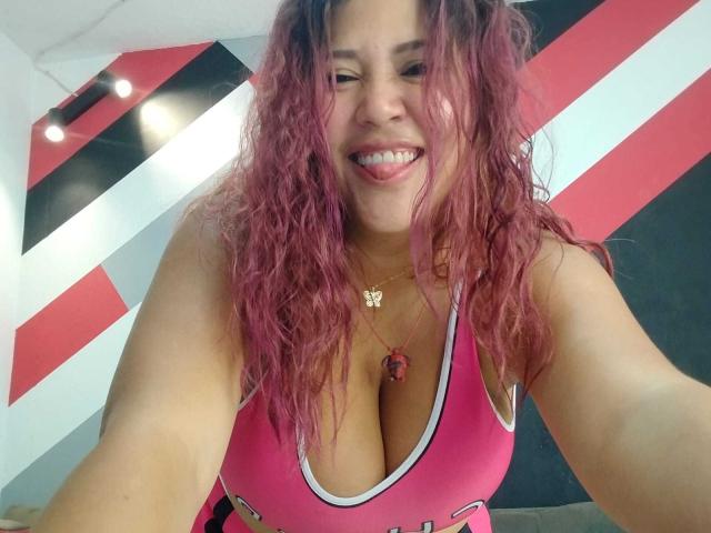 IamAhYours - Live porn &amp; sex cam - 28118246