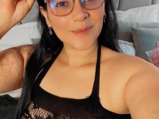 Ver la ficha detallada de MichellMonet