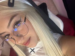 AngellaMoraa - Sexe cam en vivo - 28120673