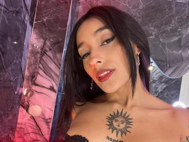 SalomeMille - Porno na żywo i seks kamera - 28121777