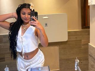 См. подробные сведения о модели AlessiaFerry