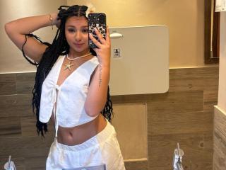 Ver la ficha detallada de AlessiaFerry