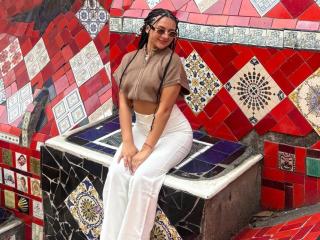 См. подробные сведения о модели AlessiaFerry