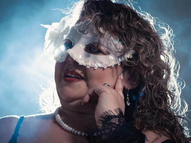 CurvyRosse - Live porn &amp; sex cam - 28123721