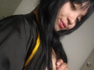 Ver a ficha detalhada de LunaBellaHotty