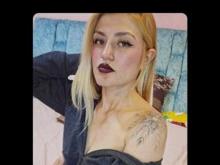 Ver a ficha detalhada de CamilaRossa