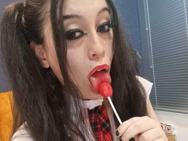 KendraSimons - Live porn &amp; sex cam - 28126136