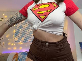 HotCaramells - Live sex cam - 28127369