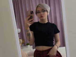 MeganLora-hot - Live porn &amp; sex cam - 28128221