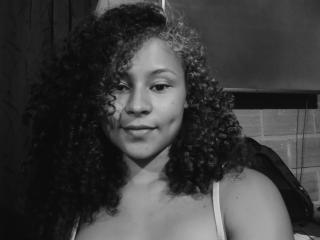 SofiaPassionne - Live sexe cam - 28129388