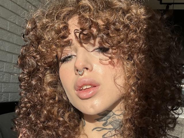 EmmaHillton - Live sex cam - 28129766
