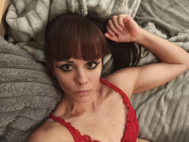 OrianaLaFrancaise - Live sex cam - 28130258