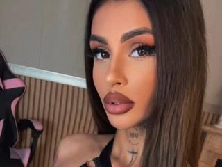 Ver a ficha detalhada de SelenaCruz