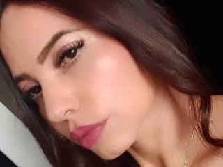 GraceRosso - Live porn &amp; sex cam - 28132790