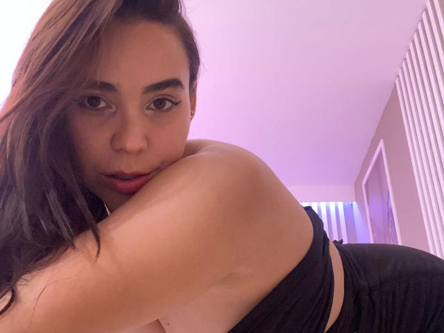 RebecaJoness - Live porn &amp; sex cam - 28133072