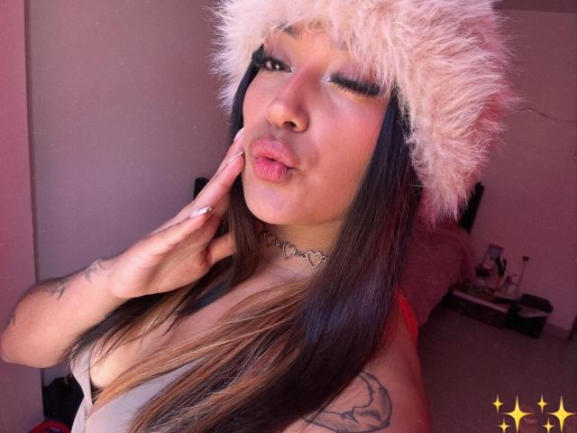 KatianPierce - Live porn &amp; sex cam - 28133612