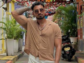 IvannaAndFriend - Live porn &amp; sex cam - 28133831