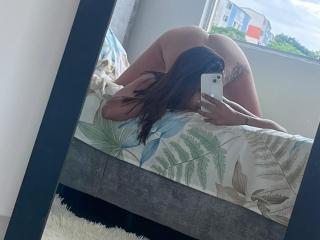 См. подробные сведения о модели DamiAmbani