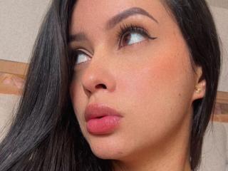 EmilyParkerr - Live porn &amp; sex cam - 28134410