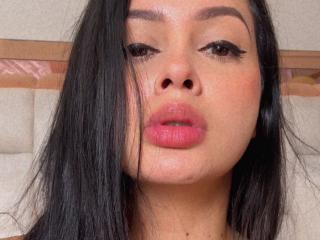 EmilyParkerr - Live porn &amp; sex cam - 28134431