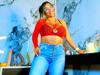 См. подробные сведения о модели AlixLow