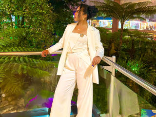 Ver a ficha detalhada de SophieSonyas