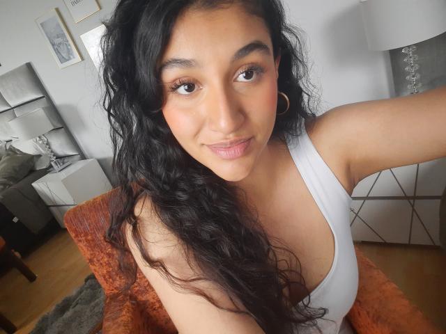 ValentinaCruz69 - Live porn &amp; sex cam - 28136669