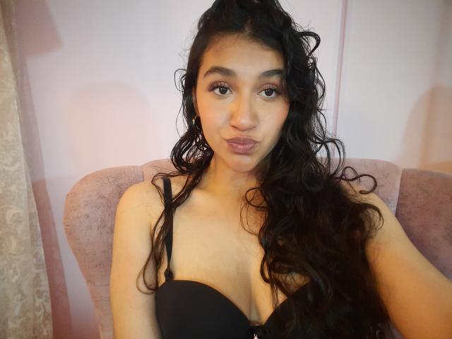 ValentinaCruz69 - сексуальная веб-камера в реальном времени - 28136672