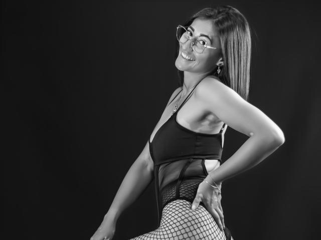 SharissWillian - Live porn &amp; sex cam - 28136960