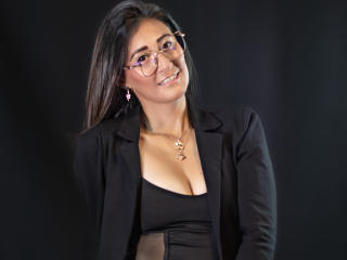 Ver la ficha detallada de SharissWillian