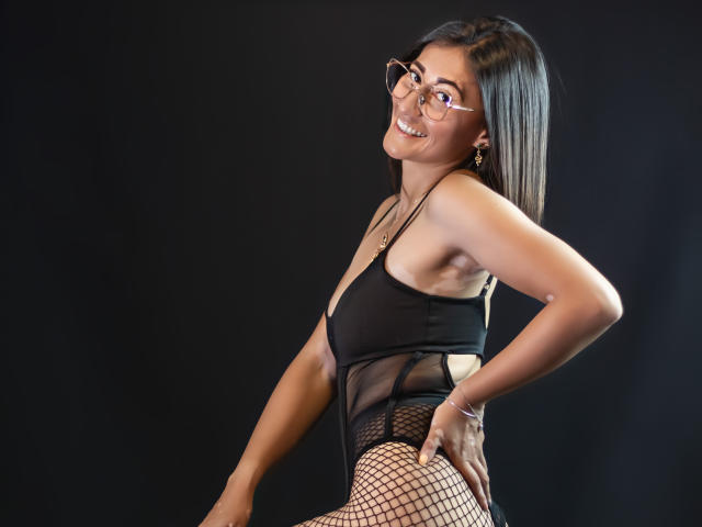 SharissWillian - Live porn &amp; sex cam - 28137122