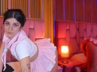 См. подробные сведения о модели JulietaRicc