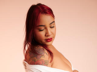 KinkyHouseWife - Live porn &amp; sex cam - 28139315