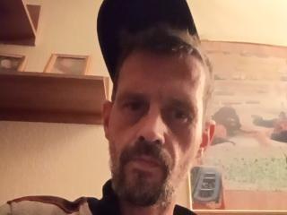 См. подробные сведения о модели PrallUNDhart