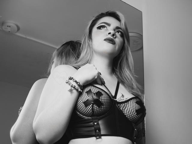 AlissaSpellman - Sexe cam en vivo - 28140200