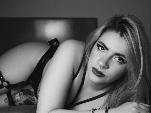 AlissaSpellman - Live porn &amp; sex cam - 28140209