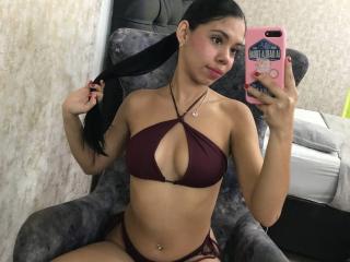 EmaGarces - Live porn &amp; sex cam - 28140833