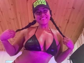 IvannaDuran - Live sex cam - 28141004