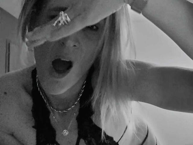 AssistentLady - Sexe cam en vivo - 28141283