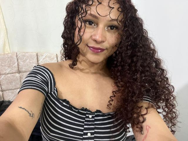 SofiaPassionne - Élő pornó és szexkamera - 28141670