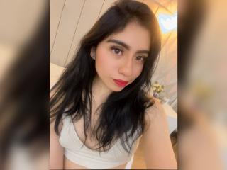 ZoeRedds - Live porn &amp; sex cam - 28144178
