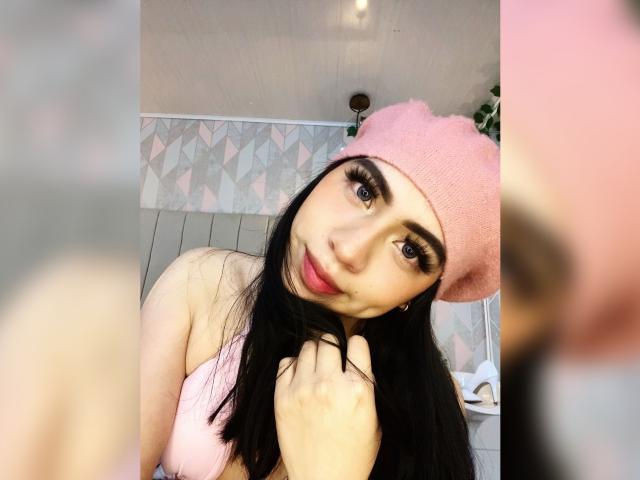 ZoeRedds - Live sex cam - 28144214