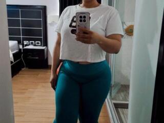 Ver la ficha detallada de MichellMonet