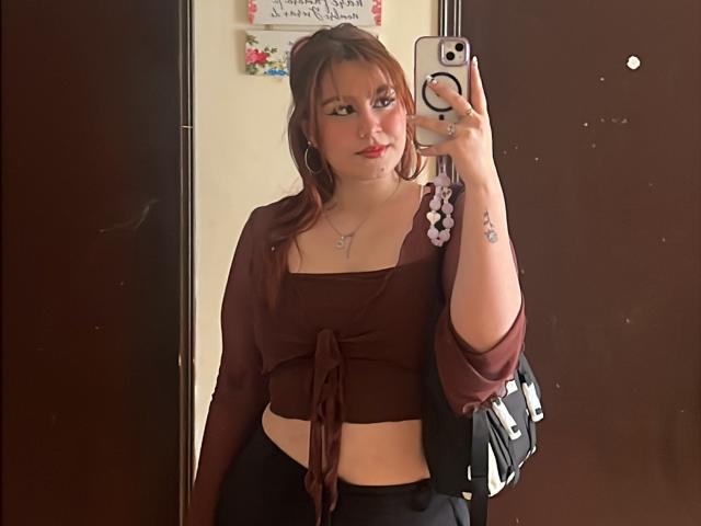 AdelaTaylor - Live porn &amp; sex cam - 28145057