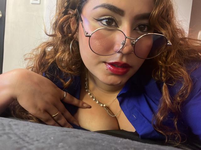 AdelaTaylor - Porno na żywo i seks kamera - 28145102