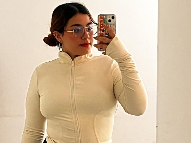 AdelaTaylor - Porno na żywo i seks kamera - 28145114